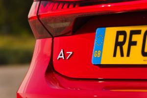 Audi A7 Sportback 55 TFSI e Quattro S-Line 2020 года  (UK)